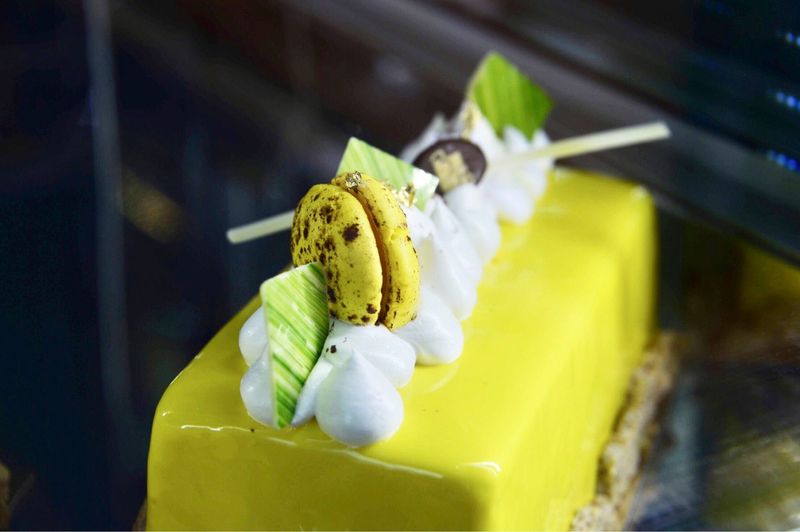 Bûches Citron Meringuée Faites Maison à Partager Noel Boulangerie Aixoise Marseille